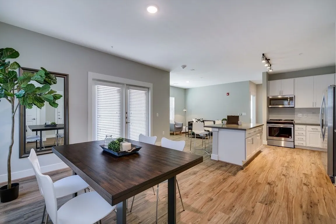 Regal Parc apartments community photo