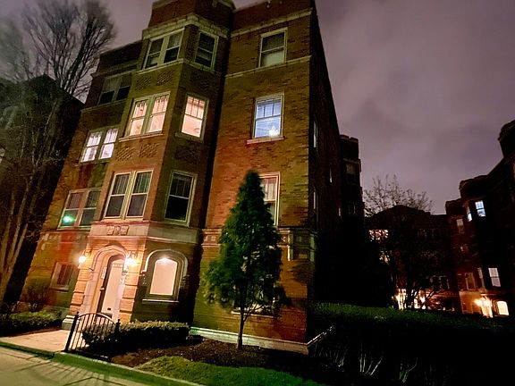 2nd image of 615 Washington Blvd APT 2S