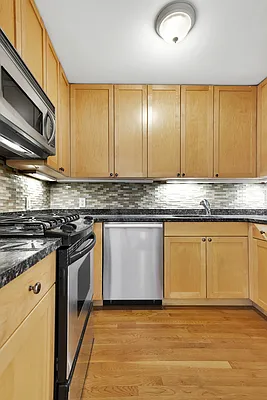 Rented by Corcoran | media 11