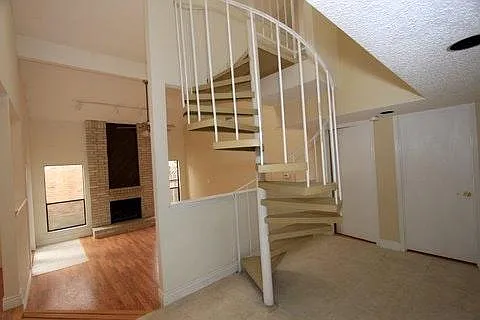 6424 Brookway Dr — Photo 13