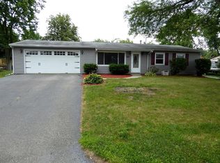 442 Prescott Rd, Valparaiso, IN 46385