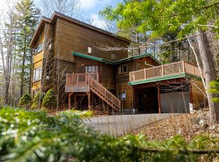 384 Lockview Rd, Fall River, NS B2T 1J1