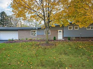 8871 Cornelia Rd, Baroda, MI 49101