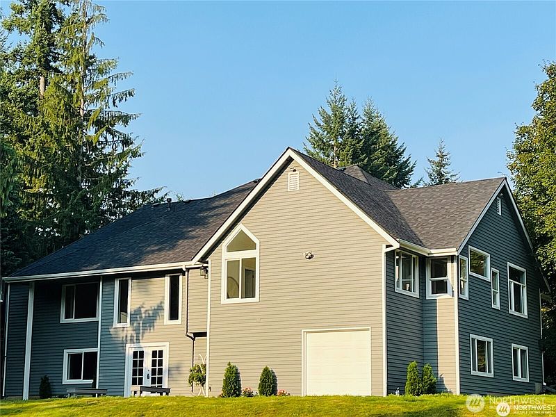 2nd image of 11915 189th Avenue SE
