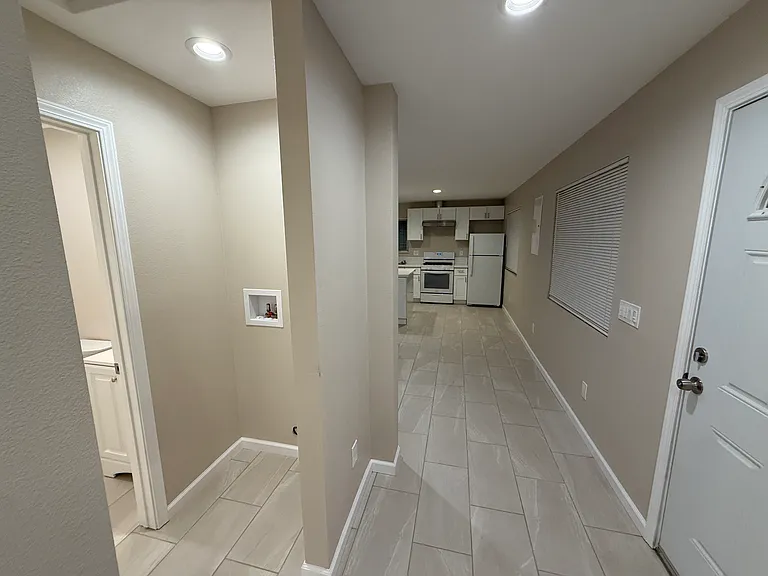 Corley Ct — Photo 8