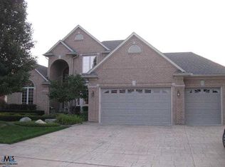 50861 Nesting Rdg, Update, MI 48044