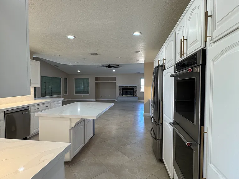 12552 Overlook Rd — Photo 8