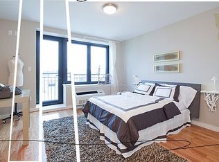 74 Grand Ave #3M, Brooklyn, NY 11205