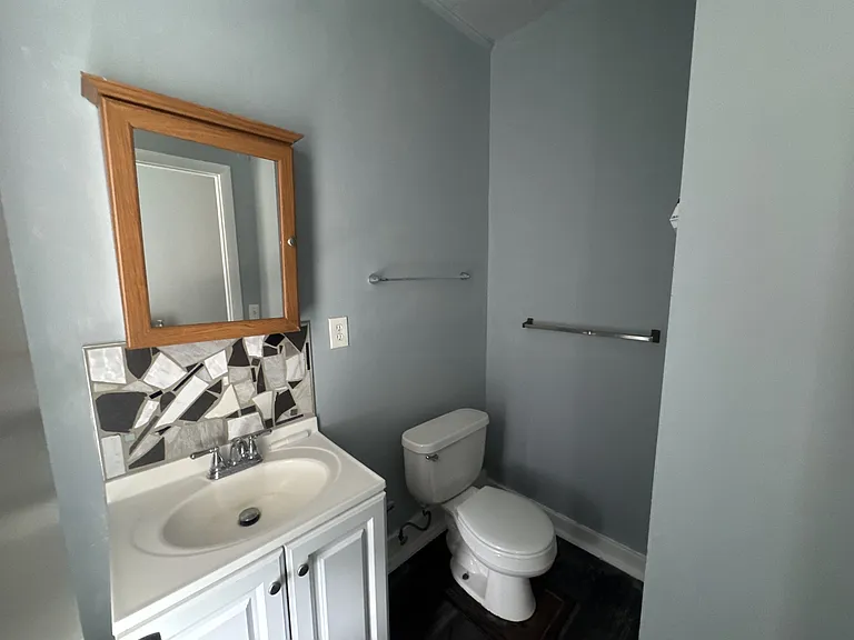 189 Lake Ave — Photo 7