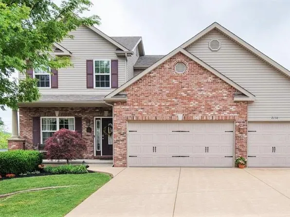 2116 Oakglen St, Imperial, MO 63052