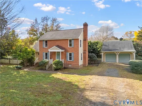 7589 Vincent Dr, Toano, VA 23168