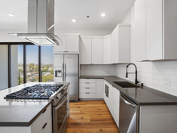 4th image of 4375 Georgia St Unit 302