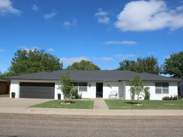 306 Douglas St, Hereford, TX 79045
