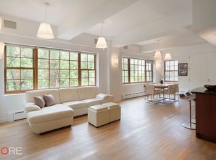 202 Spring St APT 4, New York, NY 10012
