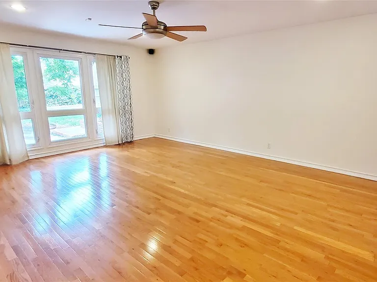 5630 Edith St — Photo 13