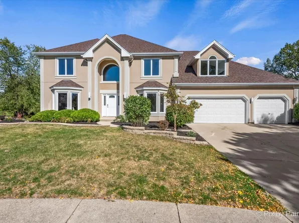 4211 Colton Cir, Naperville, IL 60564