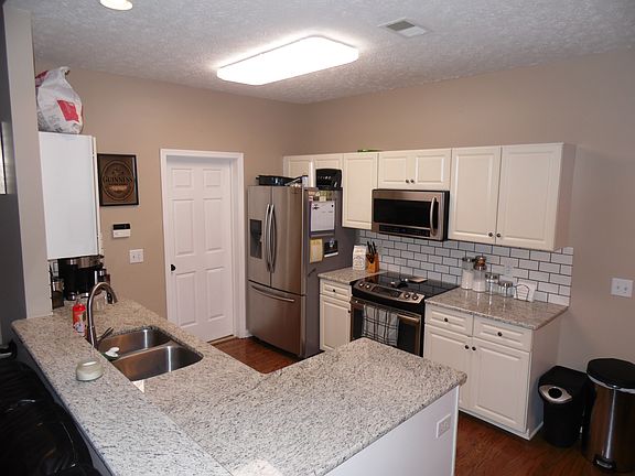 Granite and Stainless!