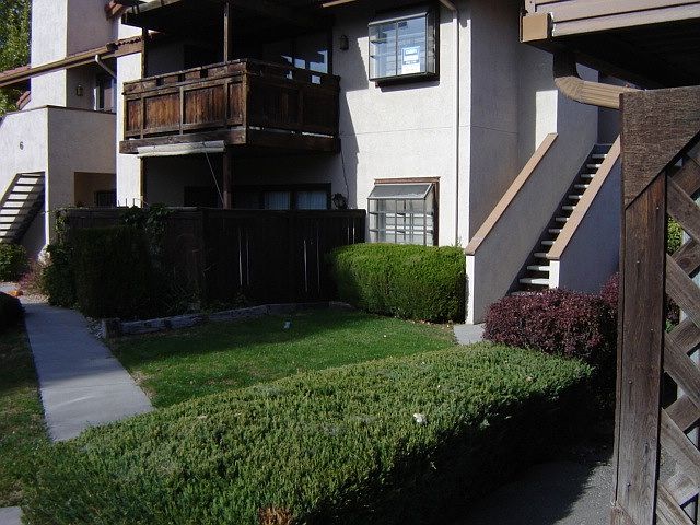 1st image of 6033 McKinney Dr NE