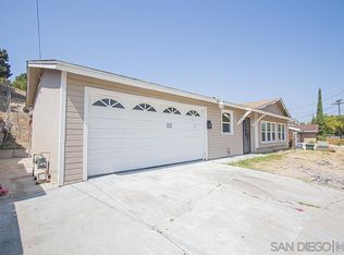 1518 Walbollen St, Spring Valley, CA 91977