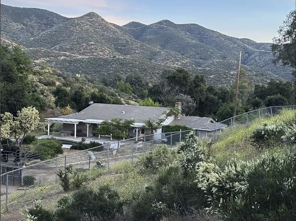 (undisclosed Address), Santa Clarita, CA 91390