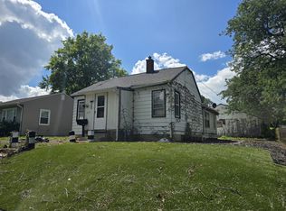 634 Englewood Ave, Waterloo, IA 50701