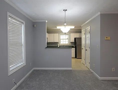 5th image of 1497 Springleaf Cir SE