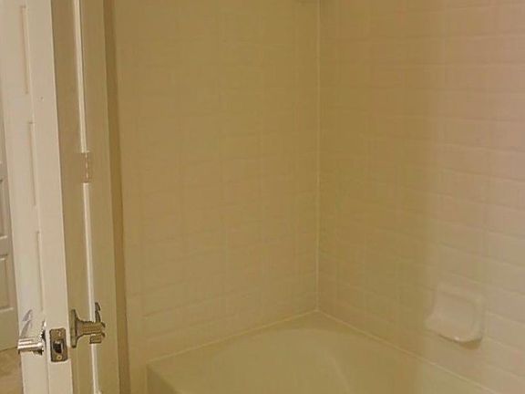 3rd image of 403 SW 103rd Ave APT 304