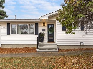 26 Eagle Dr, Strathcona County, AB T8A 0E3