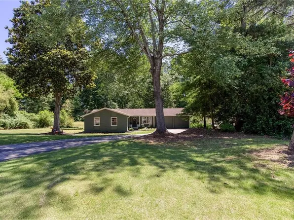 446 Concord Ln SE, Smyrna, GA 30082