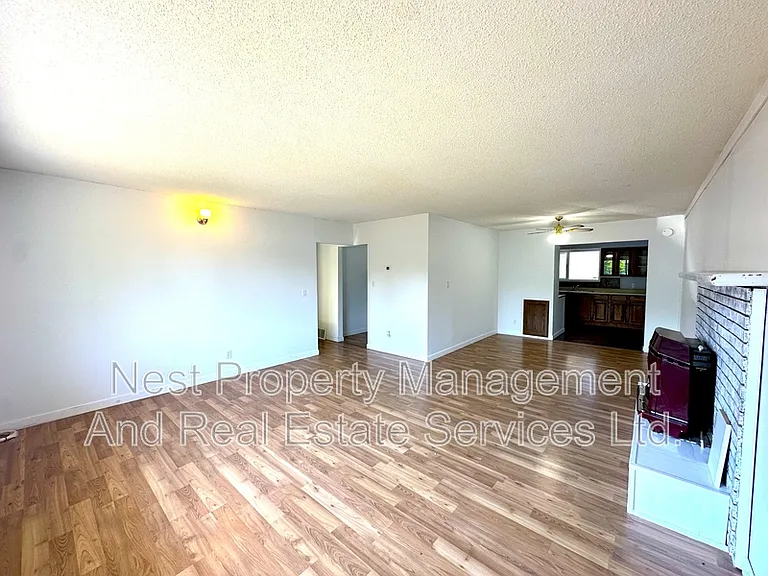 2737 Budd Rd #A — Photo 7