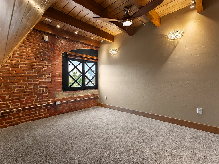 1128 N Grant St #300 — Photo 23