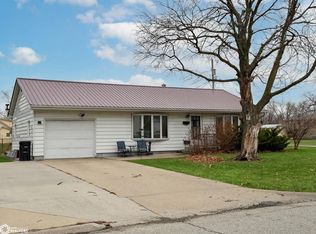 1009 E Monroe St, Mount Pleasant, IA 52641