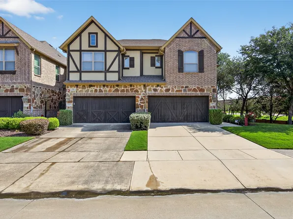 1017 Brook Hollow Dr, Euless, TX 76039