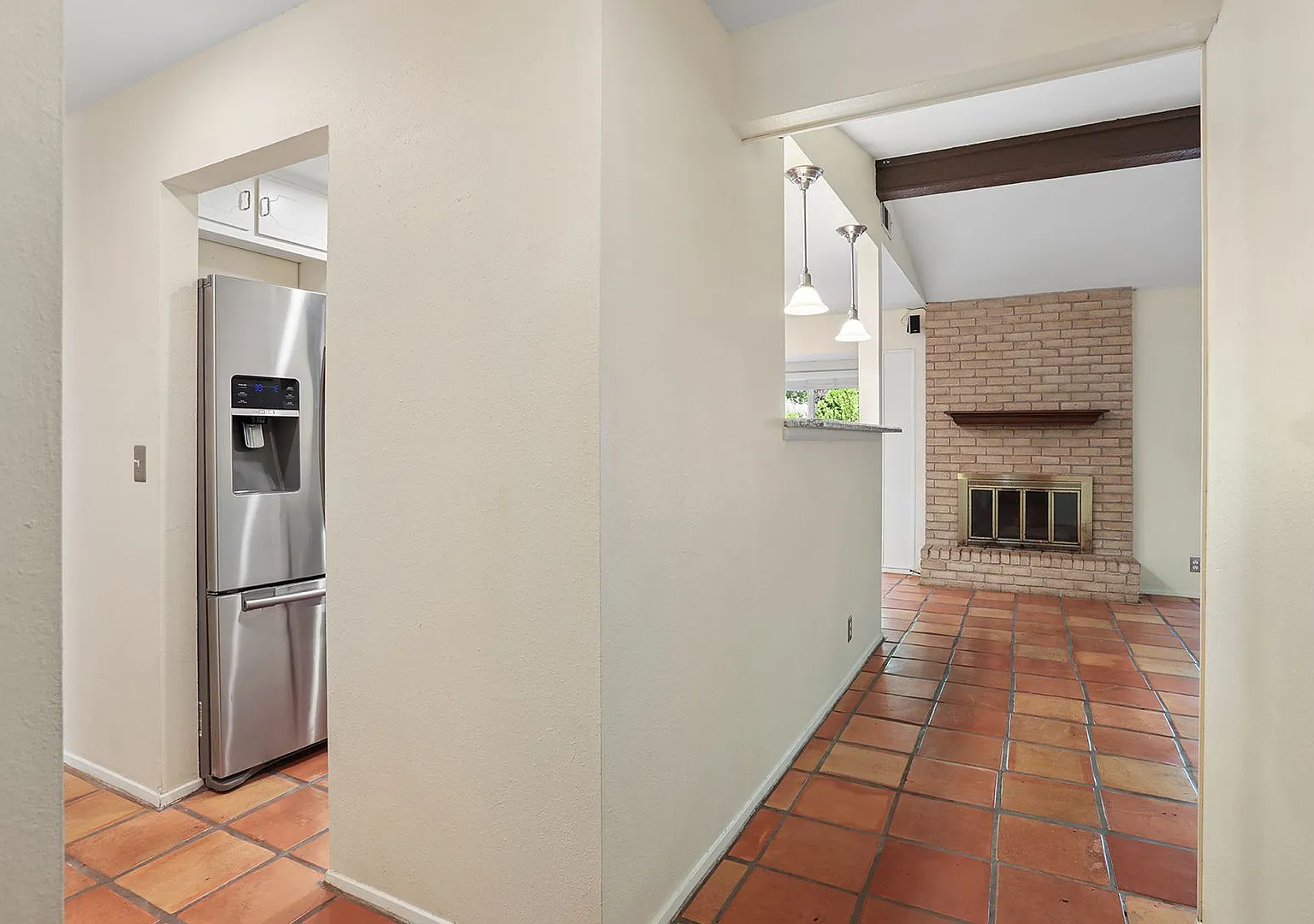 Charming 3 bed, 2 bath home in Mesa Park neighborhood! — Photo 3