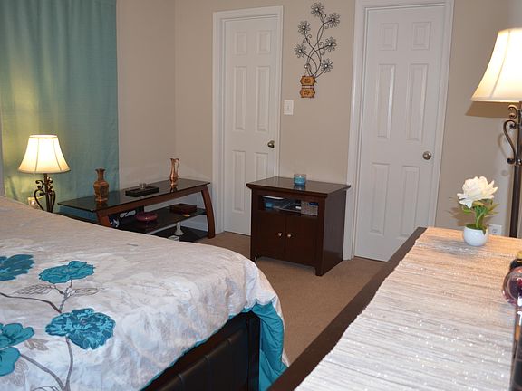4th image of 12213 Pender Creek Cir APT E
