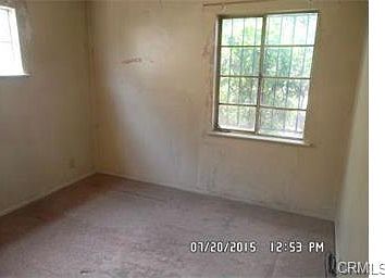 5th image of 1029 E Columbia Ave