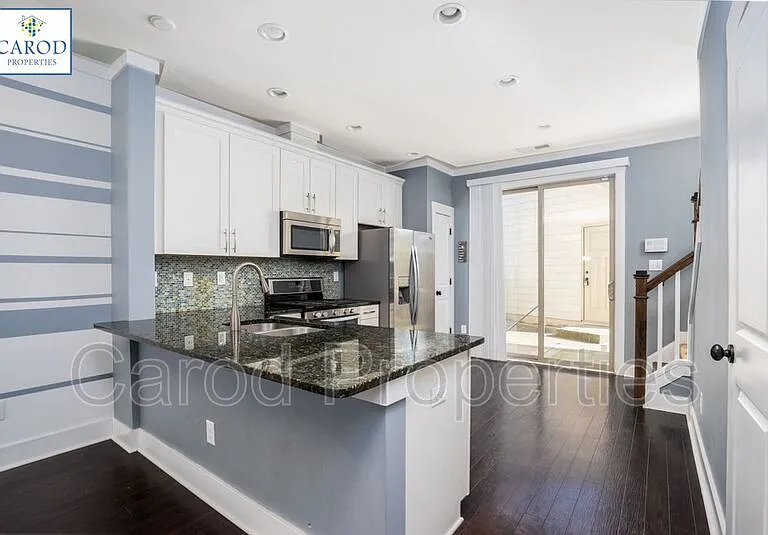 3840 Willow Green Pl — Photo 8