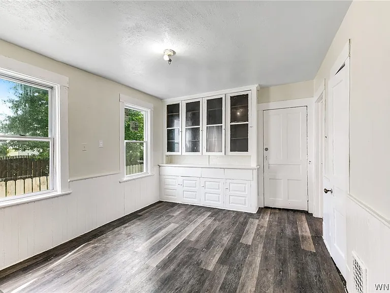 76 Chester St #1 — Photo 6