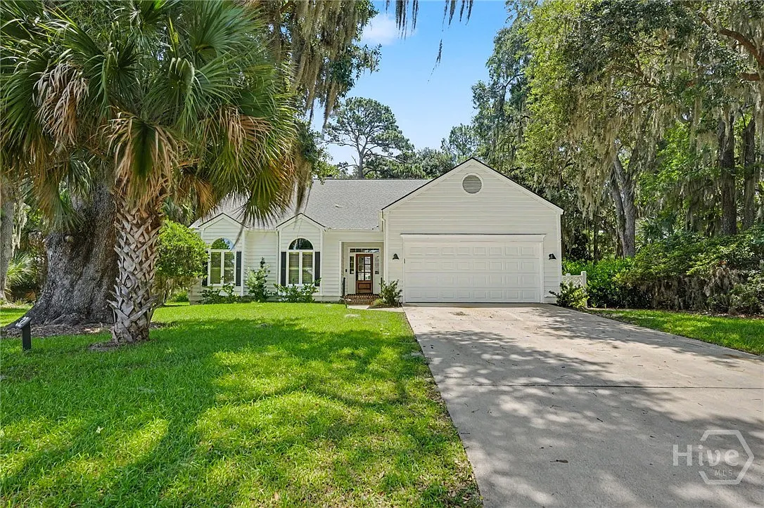 3 bed, 2.5 bath, 3192 sqft, $4,500 — Photo 3