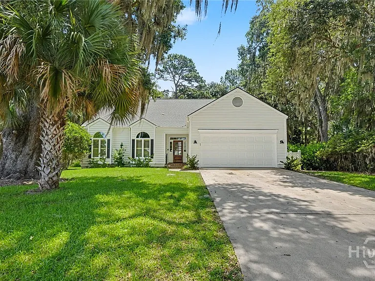 32 Sparnel Rd — Photo 3