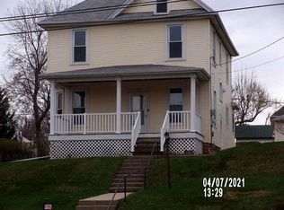 950 University Ave, Dubuque, IA 52001