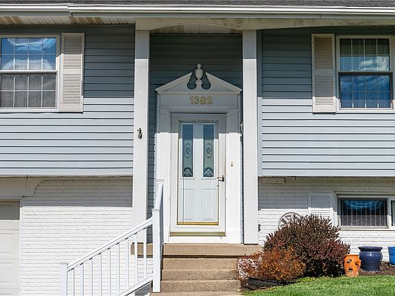 4th image of 1382 Rawlings Dr