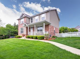 9444 Providence Sq, Orland Park, IL 60467