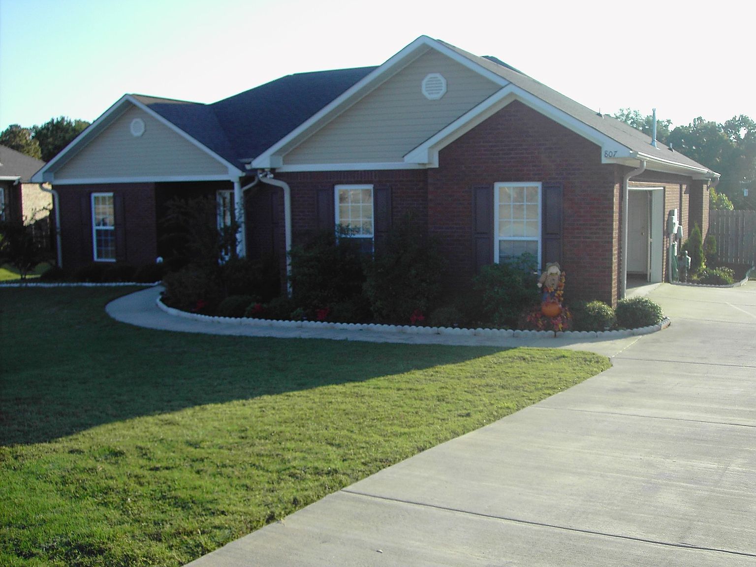 807 E Towne Lake Cir, Opelika, AL 36804 Zillow