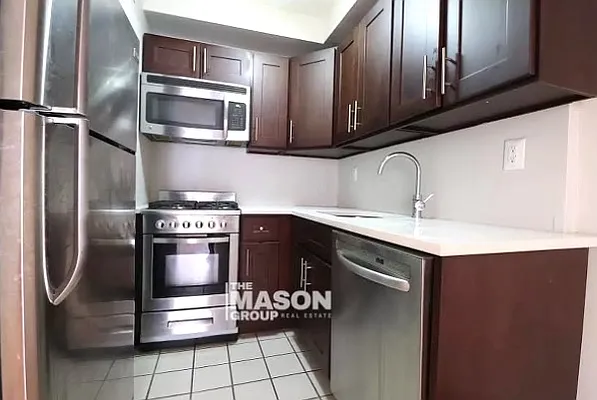 Rented by Mason Group LLC | media 2