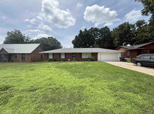 4577 Bogart St, Memphis, TN 38116
