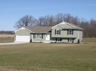 2560 Crescent Rd, New London, OH 44851