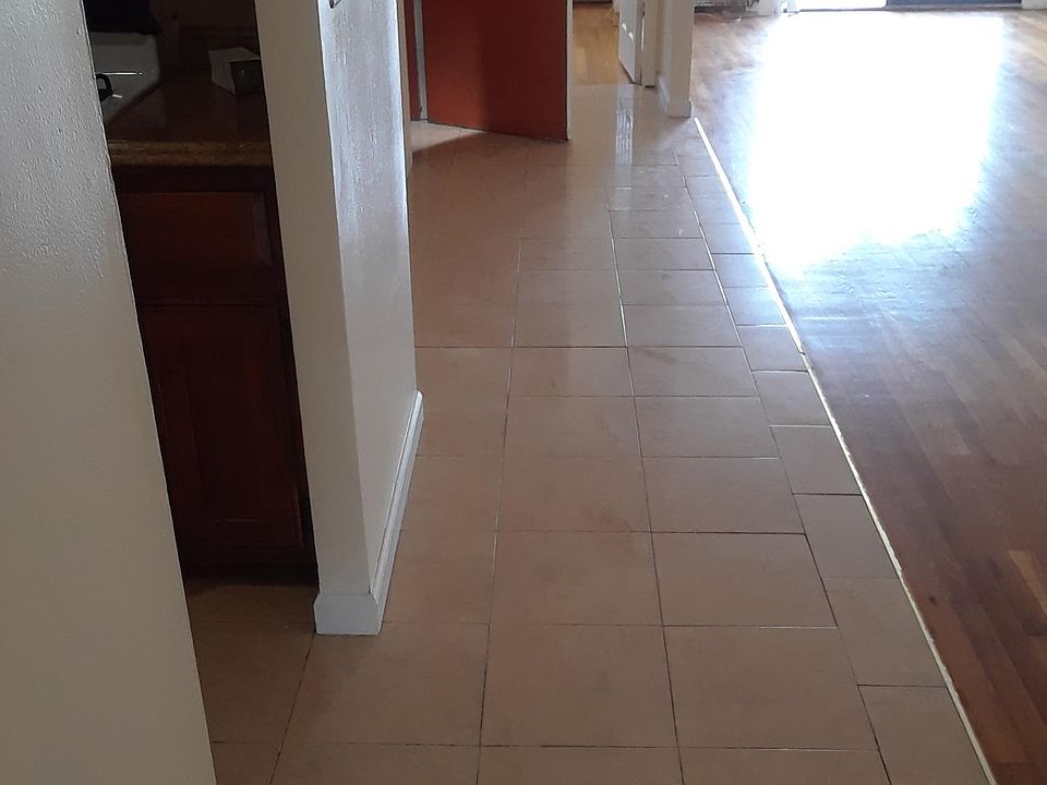1st image of 3209 Ely Ave Floor 3