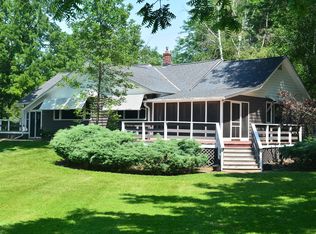 2841 Burries Rd, Hartland, WI 53029