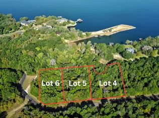 6 Appomattox, Streetman, TX 75859